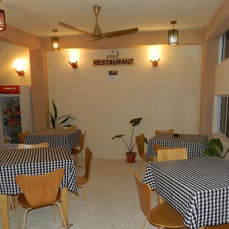 Arora Inn At Maafushi Island Maldives Bagian luar foto
